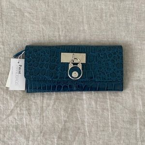 New York & Company Wallet